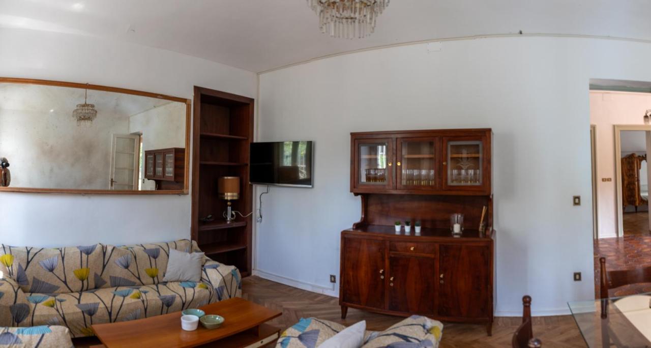 Agliè Maison Cecile Appartamento In Villa. Host Marianna מראה חיצוני תמונה